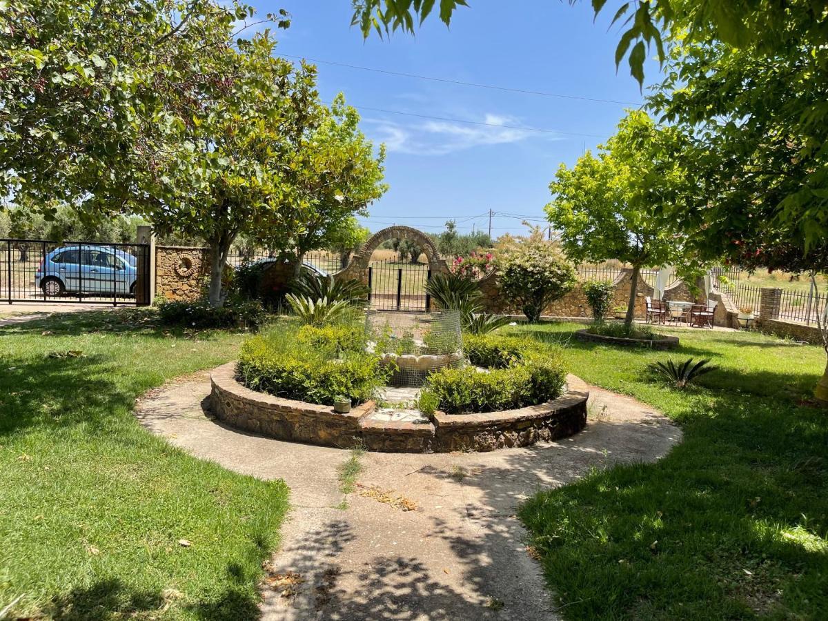Mama'S Sunshine Garden Villa Agios Ilias  エクステリア 写真
